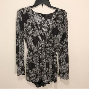 Audrey 3+1‎ Long Sleeve Printed Romper